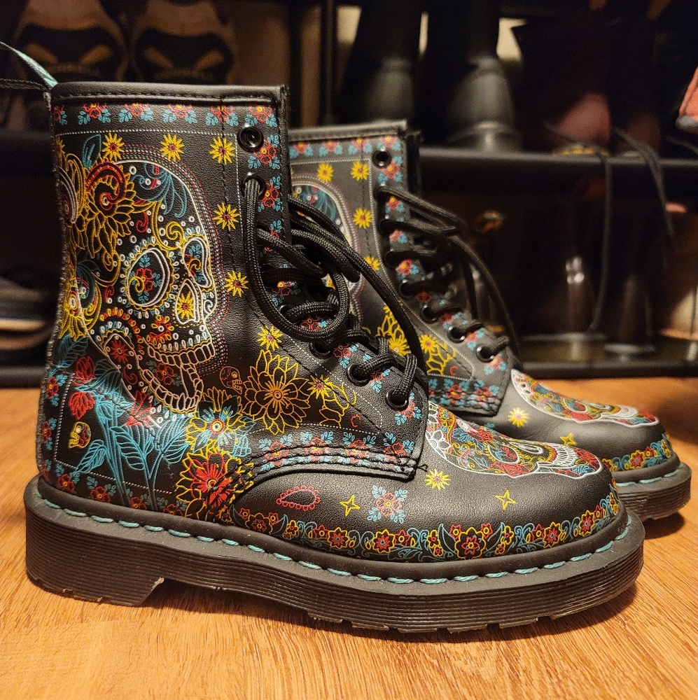 Doc Martens 1460 Day of the Dead boots